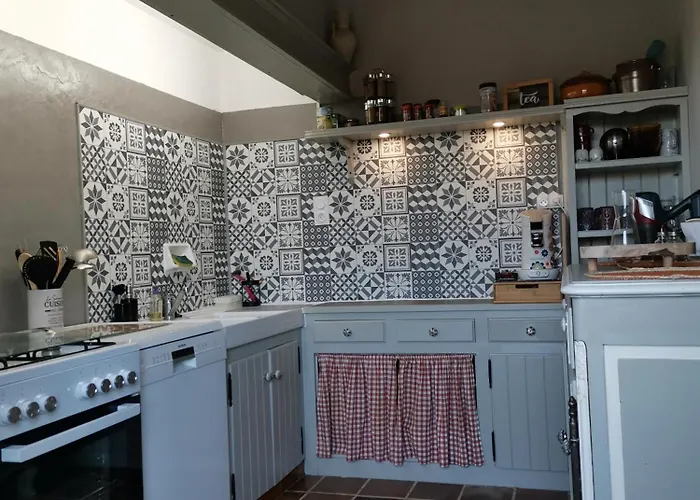 La Planque De L'eclusier *