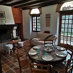 Casa vacanze La Planque De L'éclusier Castelnau-de-Lévis