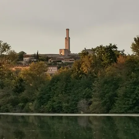 La Planque De L'éclusier *