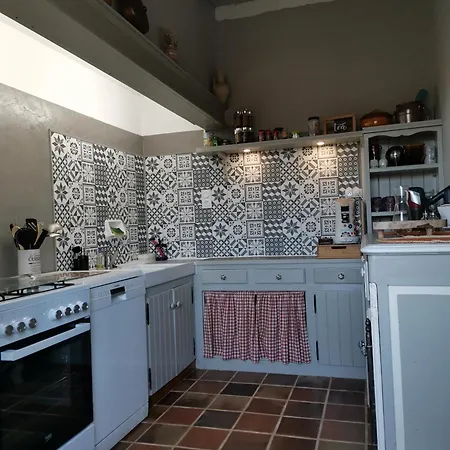 La Planque De L'eclusier *