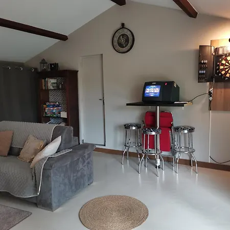 Hébergement de vacances La Planque De L'éclusier Castelnau-de-Lévis